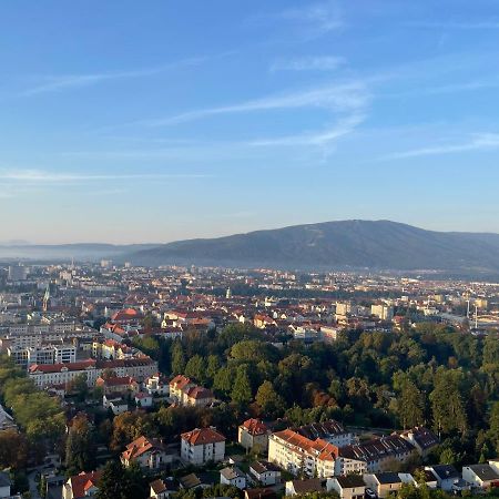 Studio With A View On City Center Park Maribor Eksteriør bilde